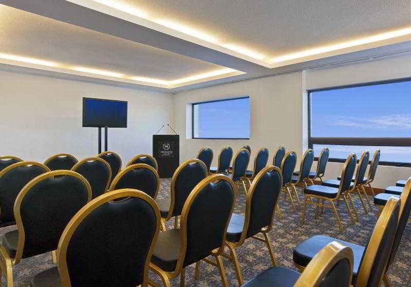 Sheraton Colonia Golf & Spa Resort Colonia Del Sacramento Exterior foto Meeting room
