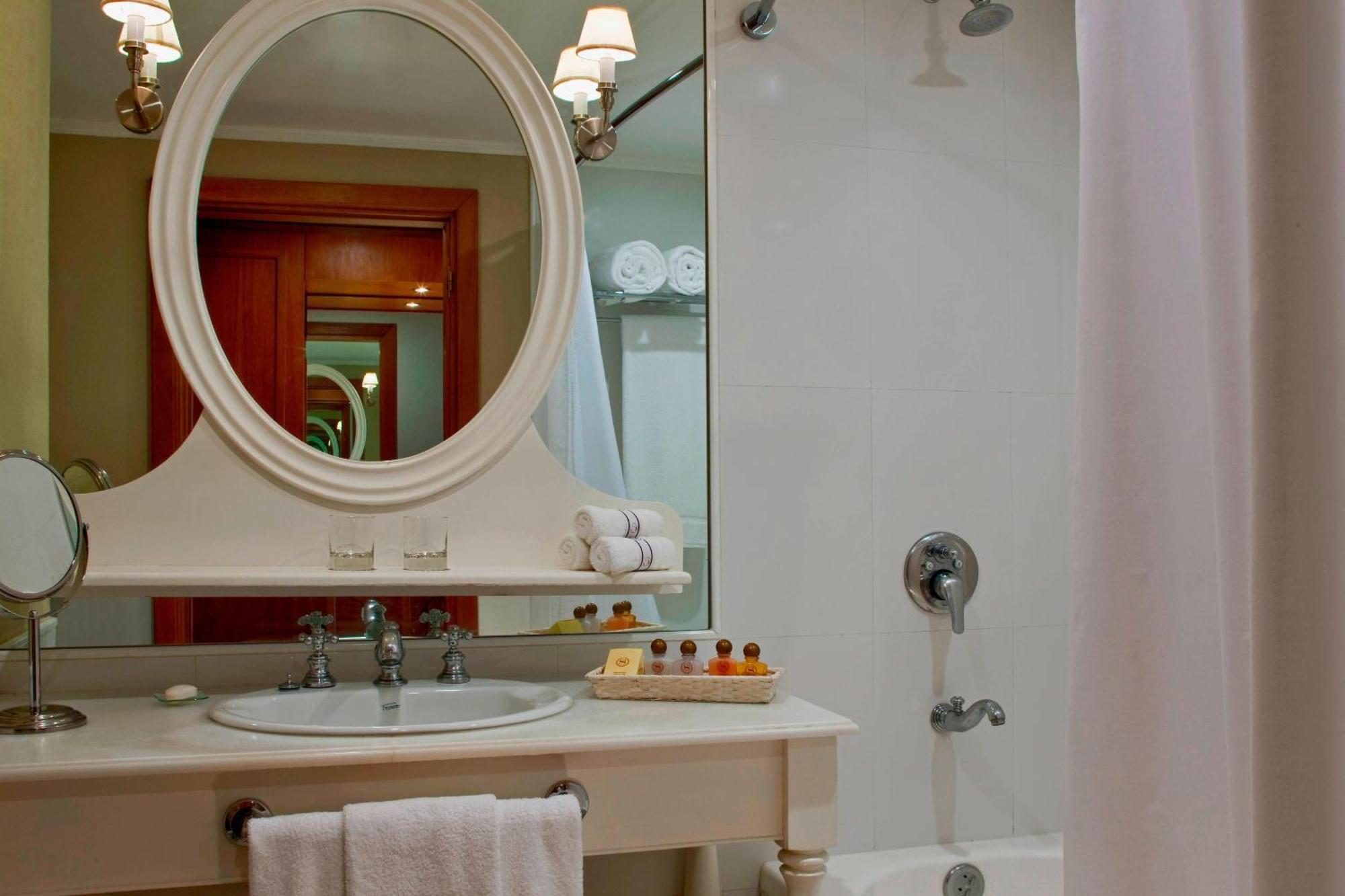 Sheraton Colonia Golf & Spa Resort Colonia Del Sacramento Exterior foto
